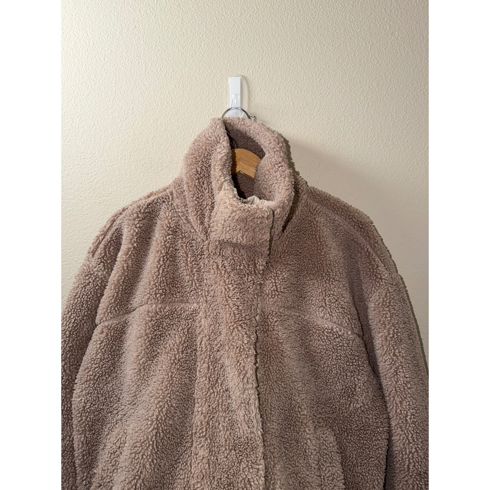 Women's Abercrombie Sherpa Jacket Size Small - Picture 2 of 4